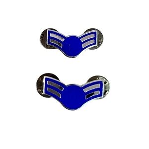 USAF US Air Force Insignia Grade first class Airman Metal Pin Pair genuine GI